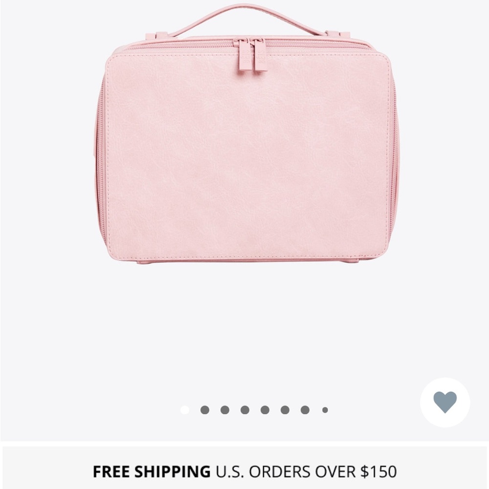 Cosmetic case in atlas pink
